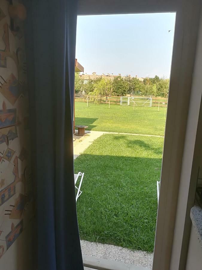 Agri Village Certosa di Pavia Bagian luar foto